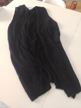 Blusa Marquise Negra con Cinturón