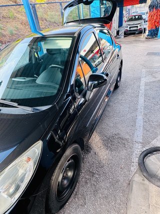 Peugeot 207 2011