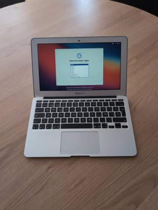 MacBook Air 11 (2013)