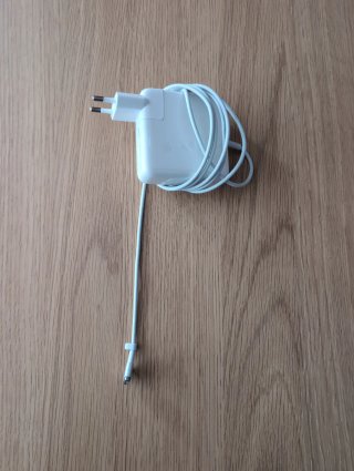 MacBook Air 11 (2013)