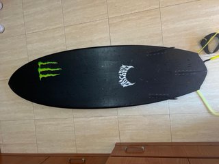 Tabla de surf Mayhen Monster Energy