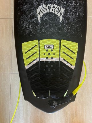 Tabla de surf Mayhen Monster Energy