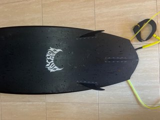Tabla de surf Mayhen Monster Energy