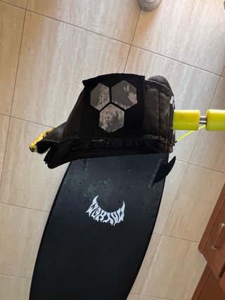 Tabla de surf Mayhen Monster Energy
