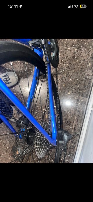 Bicicleta de carretera GIANT azul