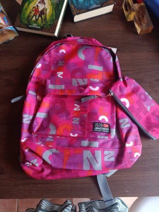 Mochila John Smith NUEVA con etiqueta y ESTUCHE