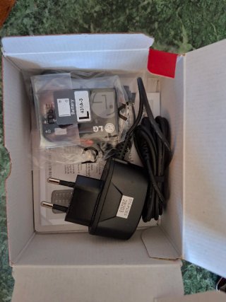 Teléfono Móvil LG GB102 Negro
