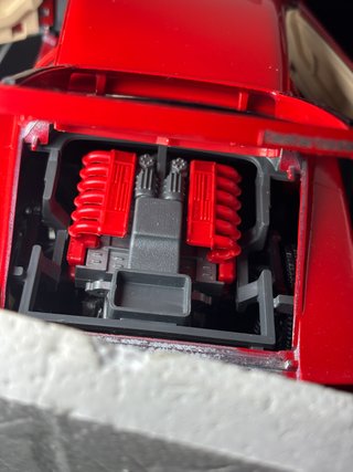 Ferrari Testarossa (1984) Bburago 1:18 con Scatola