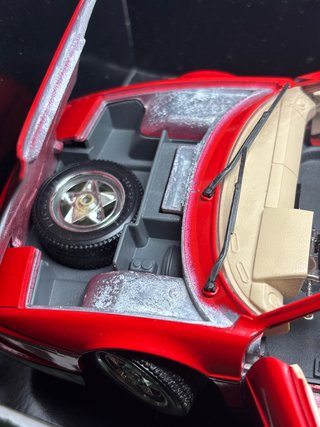 Ferrari Testarossa (1984) Bburago 1:18 con Scatola
