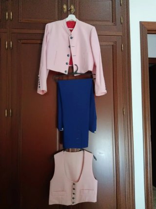 Traje de Flamenco 3 Piezas Rosa y blanco de rayas.