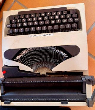 Olivetti Lettera 10 Máquina de Escribir