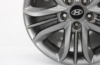 Hyundai 119896 529102y600 3 llanta ix35 style awd