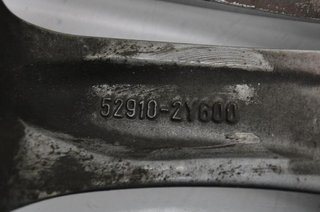 Hyundai 119896 529102y600 3 llanta ix35 style awd