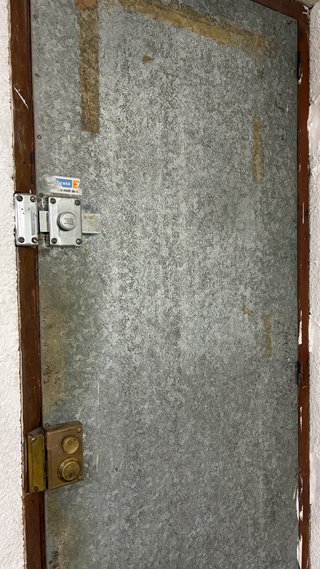 Puerta Trastero Metálica