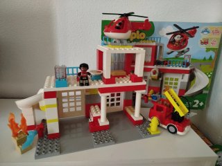Lego Duplo 10970 Parco dei Vigili del Fuoco e Elicottero