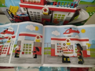 Lego Duplo 10970 Parco dei Vigili del Fuoco e Elicottero
