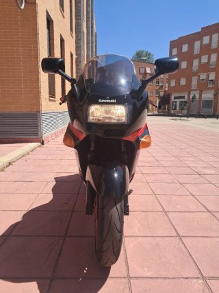 Kawasaki ZZR1100