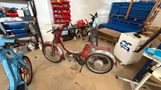 Vespino SCA restaurada con papeles