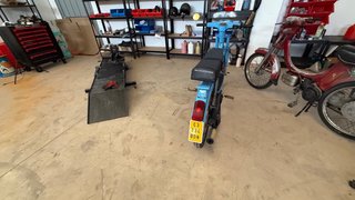 Vespino SCA restaurada con papeles