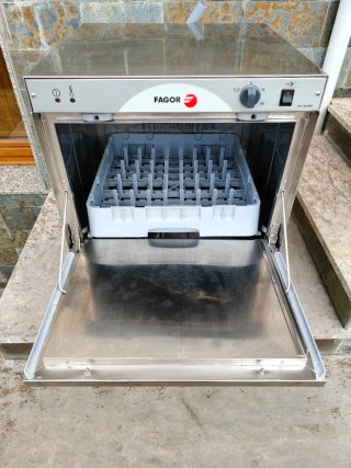 Lavavajillas industrial FAGOR FI-64