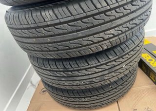 Neumaticos con llanta alumino 14