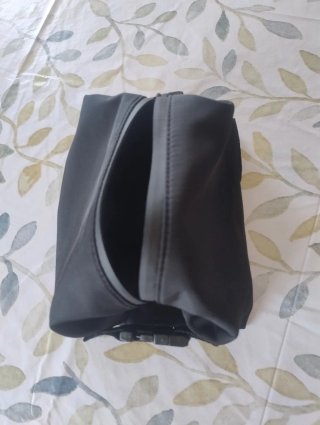 Beauty case Calvin Klein nero