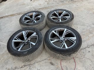Llantas en 20  Audi y Mercedes   con neumáticos