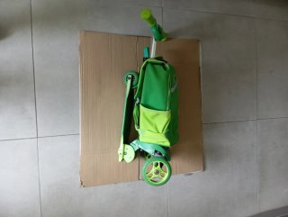 Patinete 3 ruedas infantil con mochila
