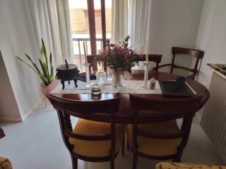 Conjunto de comedor de madera