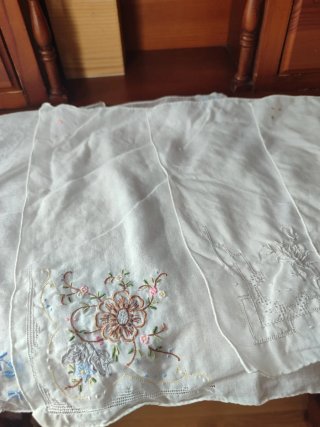 Sciarpe ricamate 30x30
