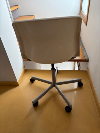 Silla de escritorio moderna