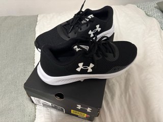 Under Armour zapatos