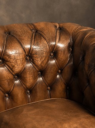 Conjunto Sofá y Butacas Chesterfield Piel