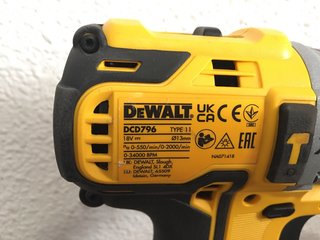 Taladro Original DeWalt DCD796