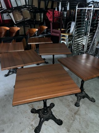 6 mesas de terraza 40€/unidad