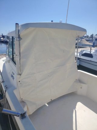 Barco Dipol 600 CP con motor Honda 90df