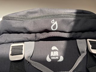 Mochila Quechua 20L Montaña Senderismo con funda