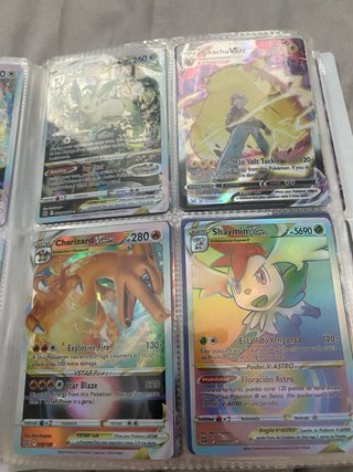 Álbum Pokémon Trading Card Game mas de 150 cartas