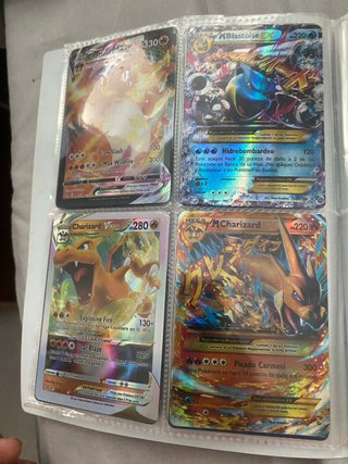 Álbum Pokémon Trading Card Game mas de 150 cartas