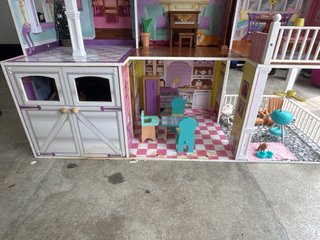 Casa de muñecas grande KidKraft