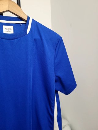 Camiseta Umbro, Talla M