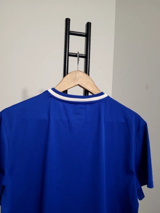 Camiseta Umbro, Talla M