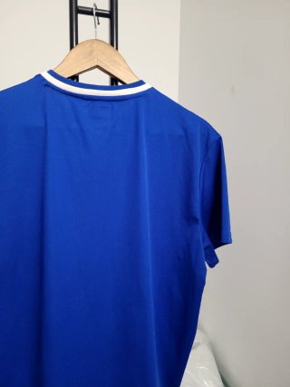Camiseta Umbro, Talla M