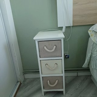 Cabecero y mesillas de noche y regalo descalzador