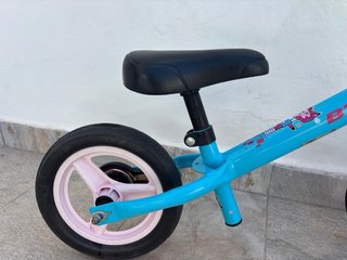 Bicicleta infantil de equilibrio con freno