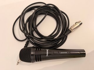 Micrófono Tonor con cable XLR y jack