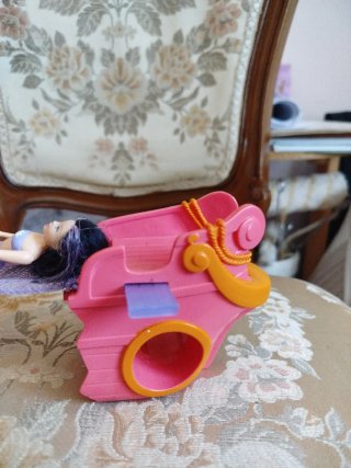 Barco Polly Pocket con Muñeca