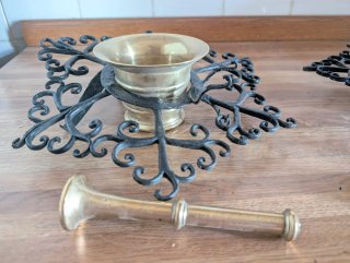 Almirez de bronce