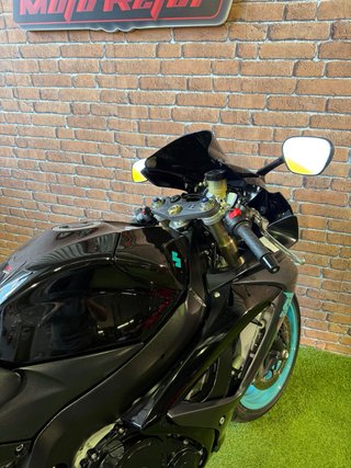 Suzuki gsxr 600 k7