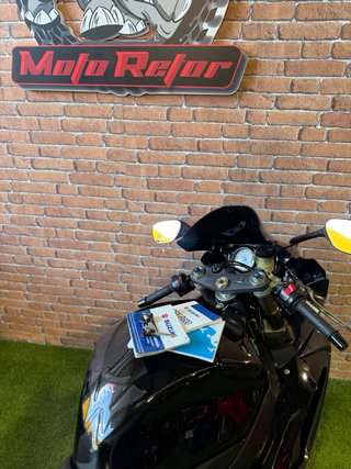 Suzuki gsxr 600 k7